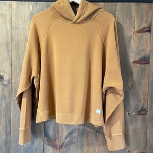 Vuori Women's Pullover Hoodie